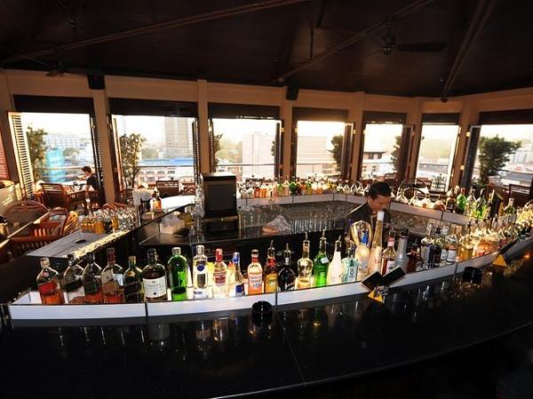 QUÁN BAR - CAFE